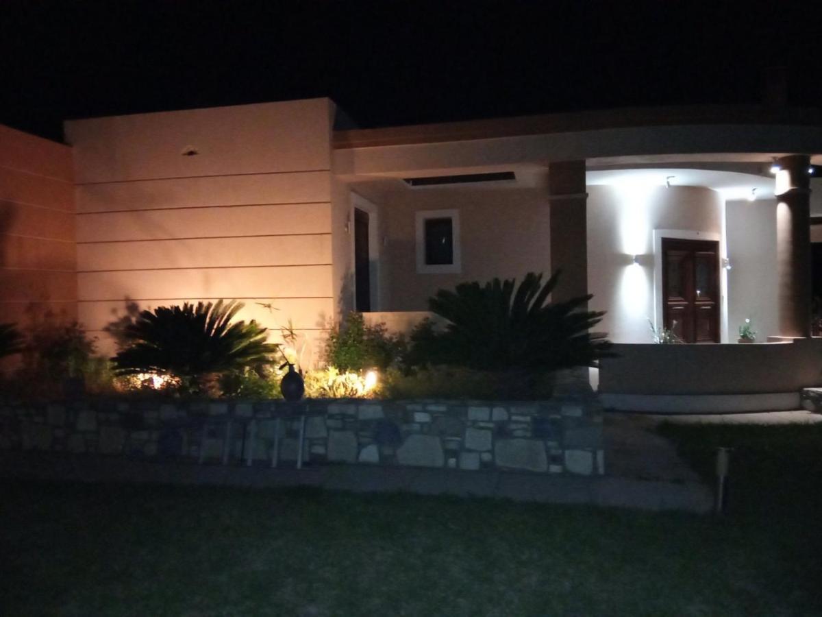 Kos Villa - Family Comfort With Large Garden, Jacuzzi מראה חיצוני תמונה